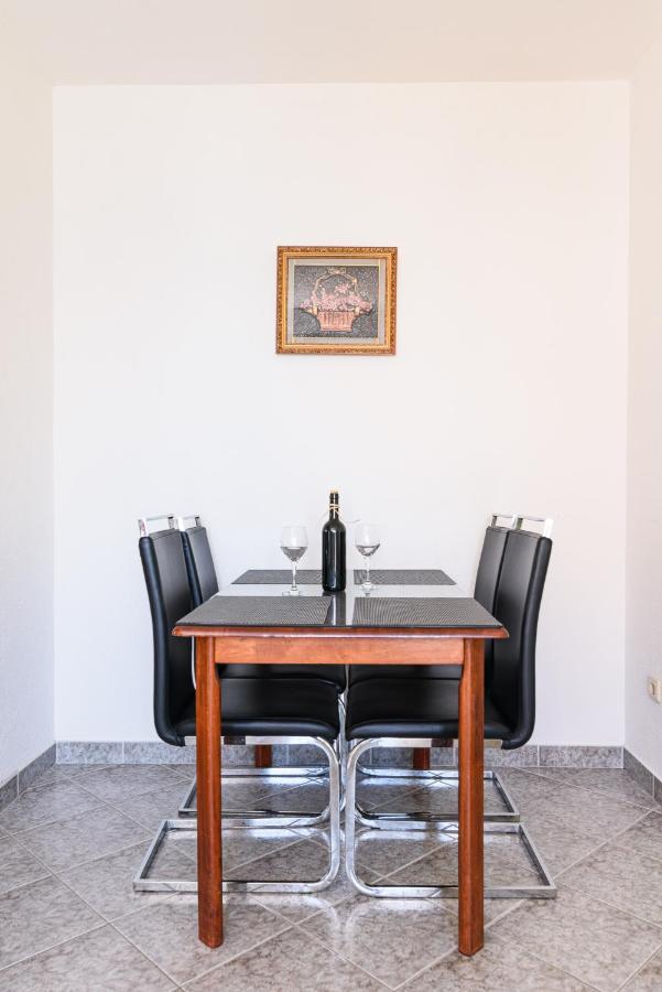 Apartmani Suki Traù Esterno foto