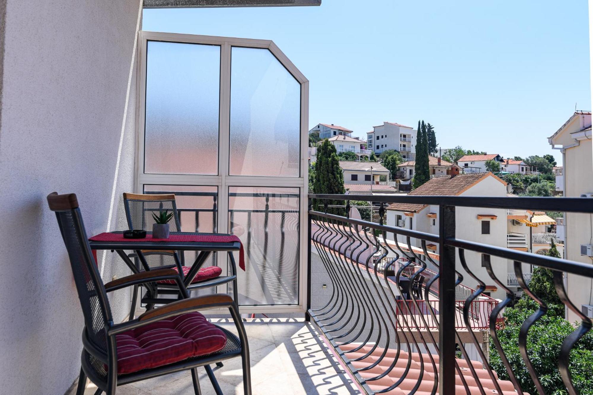 Apartmani Suki Traù Esterno foto